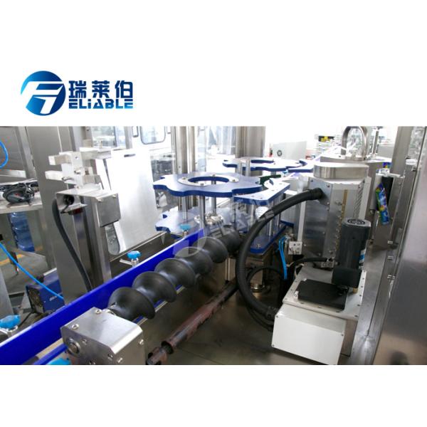 Hot Melt Adhesive Sleeve Labeling Machine , Sleeve Labeling Equipment
