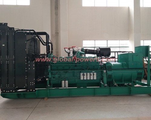 High Power Industrial Diesel Generator 1500 KVA 1200 KW With Cummins Engine Low Fuel Consumption