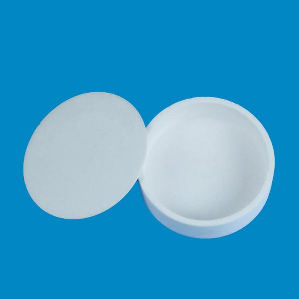 Долгая продолжительность жизни Огнеупорный алюминиевый керамический кристалл износостойкий высокая температура