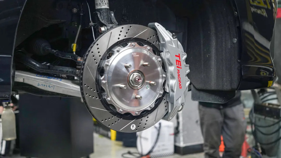 Передний большой тормозный комплект 6 поршневого калибра с 355x28мм ротором BBK автоматическая тормозная система для Honda Odyssey 18 дюймового автомобильного ремня