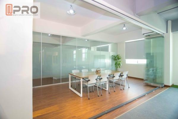 Black multi - Panels Aluminum Folding Doors Residential Energy Efficient