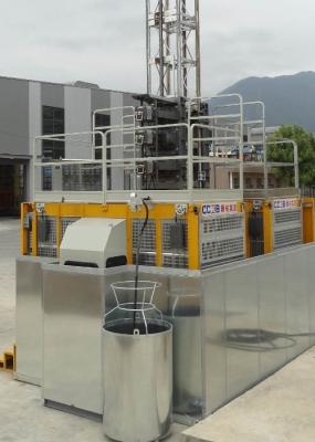 VFD amarelam o poder 2x15Kw do motor da grua da cremalheira e do pinhão para o homem/materiais da construção