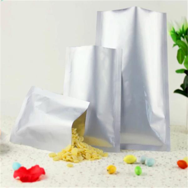 Non Leakage Foil Packaging Bags For Snack Heat Sealable Pouches With Hang Hole
