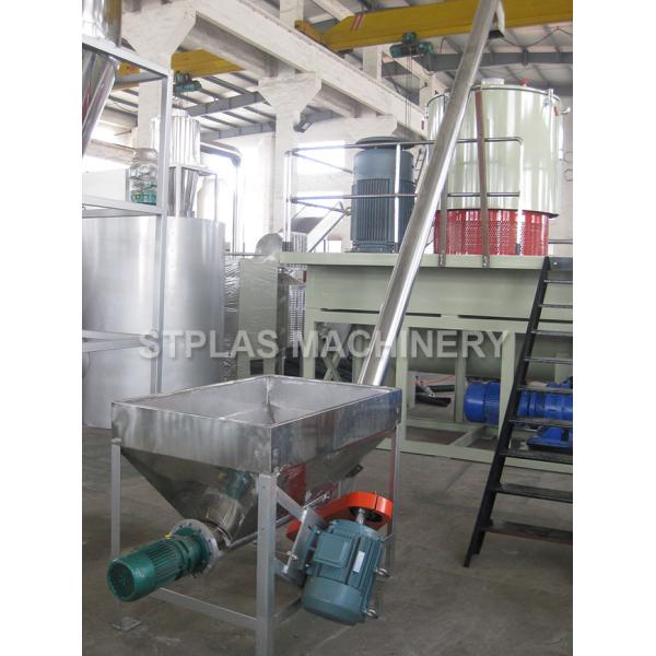 Автоматическая промышленная пластиковая вспомогательная машина для смешивать ПП ПЭ ПВК пластиковый