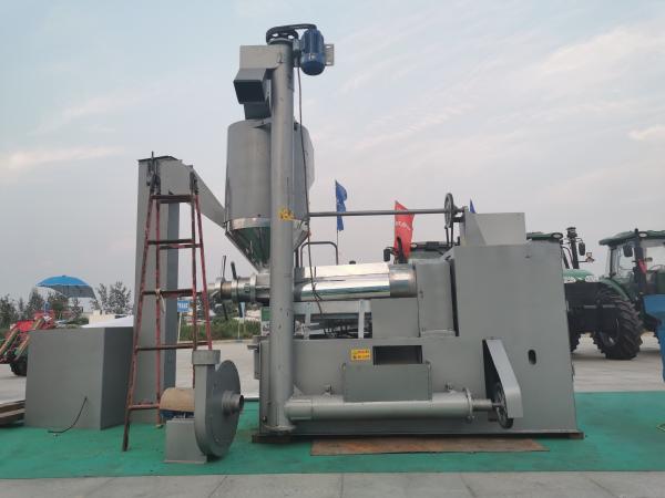 Alloy Steel Screw Groundnut Oil Process Machine Peanut Oil Presser 2650 * 1900 * 2700 Mm