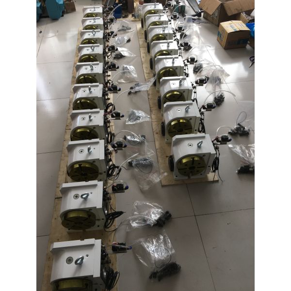 Precision 170mm 4th Axis CNC Rotary Table With Motor / Bearing Steel Construction