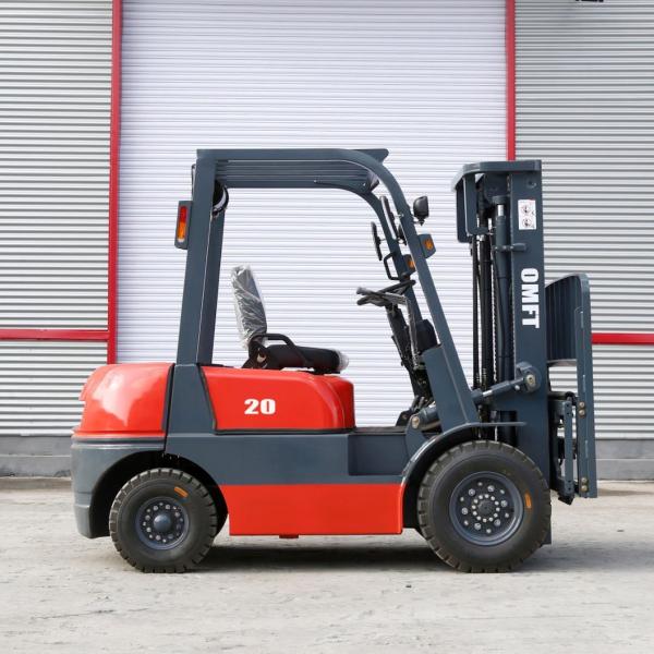 2 Ton Diesel Forklift Truck with C240 Isuzu Diesel Engine Lift Height 3000-7000mm