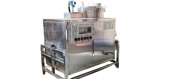 90L Toluene Ethanol IPA NMP Smart Small Scale High Efficiency Energy Saving Solvent Recovery Device