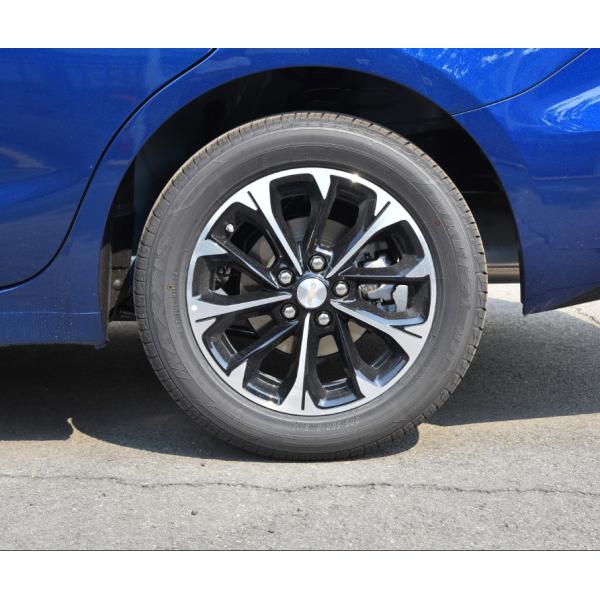 Версия 2023 Zun Xiang гибрида небольшой машины 48V бензина Шевроле МОНЦЫ 1.3T автоматическая