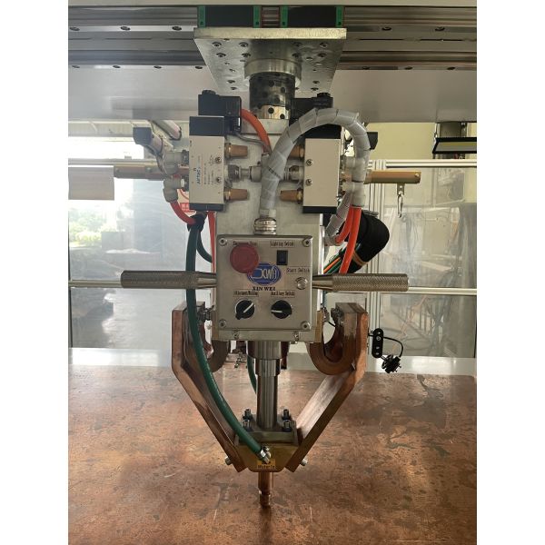 Cnc Metal Aluminum Portable Roof Table Spot Welder Welding Equipment Machines