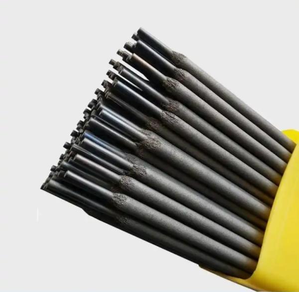 High Quality E6013  Carbon Steel Welding Rod with a Diameter of 4.0mm - Suitable for Welding Thin-walled and Thick Walled Pipes