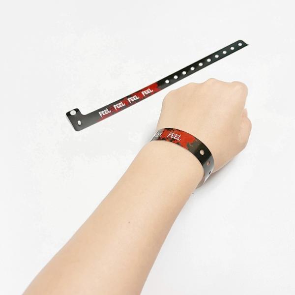 Logotipo personalizado Pulseiras de PVC à prova d'água em várias cores para promoções