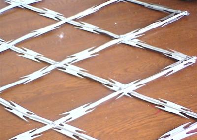 Quente mergulhado galvanizou o diâmetro da bobina de Diamond Concertina Wire Fencing 500mm