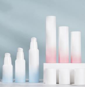 A loção mal ventilada geada pulveriza o inclinação cosmético plástico 50g 3.3*14