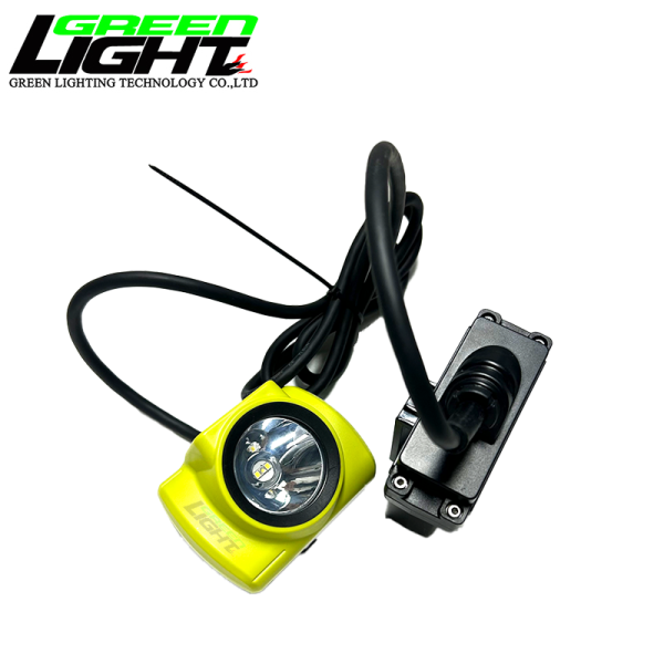 Rechargeable LED Mining Lamps with OLED Display 25000lux Brightness and RFID Tagging Capability for Mining Illumination