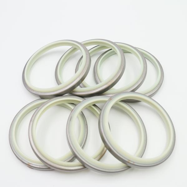 Truck Tractors Beige TC Type FKM O Ring Oil Seals Oil Resistant