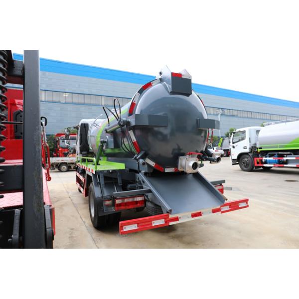 Le plus bon marché Mini 4*2 4000 litres aspirateur camion aspirateur d' égouts avec pompe
