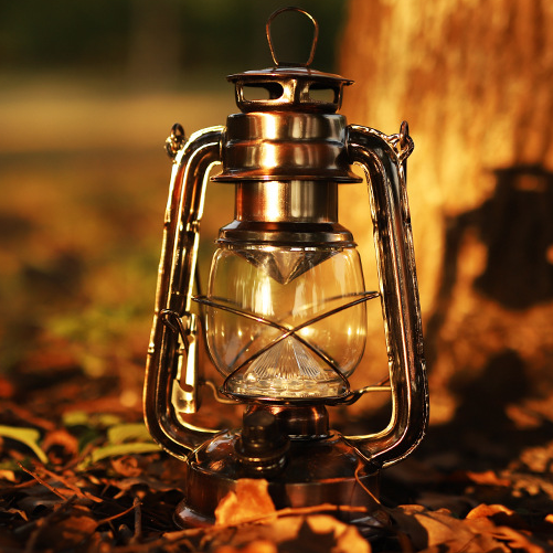 Свет светлого на открытом воздухе металла Usb перезаряжаемые располагаясь лагерем ретро располагаясь лагерем