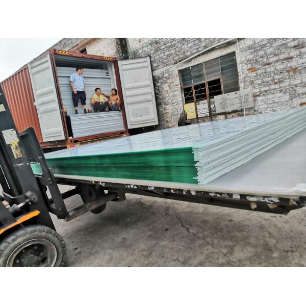 Трехстенный PC полый лист 3mm-20mm Covestro Marlon с защитой PE