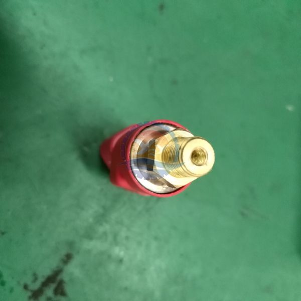 High Quality 206-06-61130 PC200-7 Oil Pressure Switch Hydraulic Sensor 2060661130 for Komatsu Excavator
