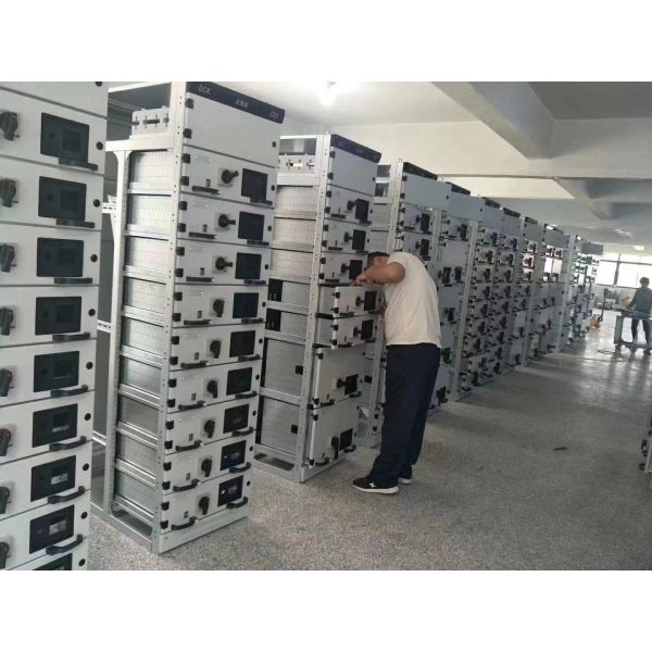 OEM LV Electrical Distribution Panel Power Distribution Switchgear Modular Design