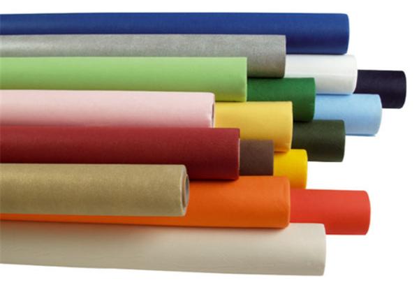 Nappe non tissée jetable TNT imprimé coloré de polypropylène imperméable