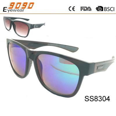 Classic sports sunglasses ,made of plastic , UV 400 protection lens