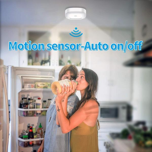 6000K 18ft Battery Operated Motion Sensor Light 300LM 180sq/ft
