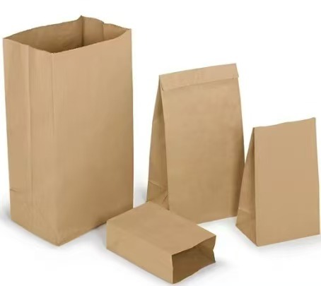 Die-Cut Handle Kraft Paper Bag – D-Shaped Cut-Out Handle, Square Bottom, 80