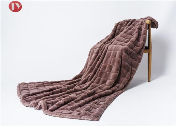 Soft Warm Faux Animal Fur Blanket Throw Classic square jacquard Polyester mink Faux Fur Throw beige