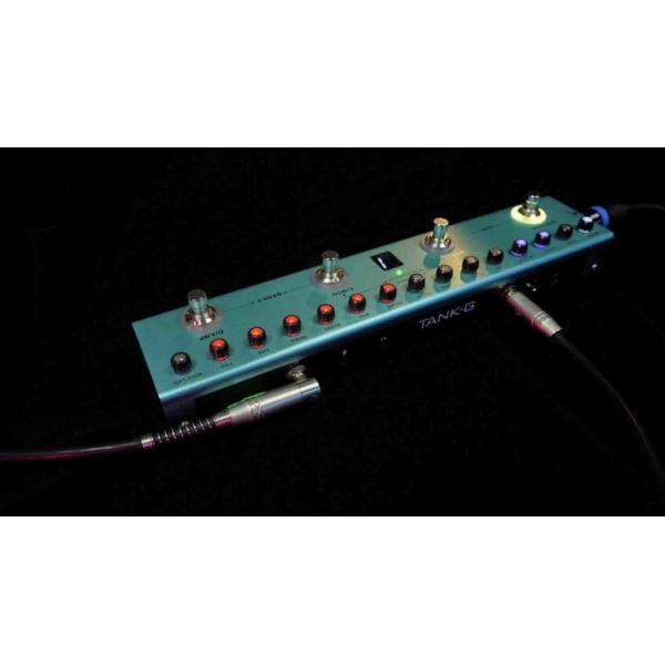 Custom Grand Wave TANK Rechargeable Guitar Multi-Effects Pedal Portable Accept Customized Pedal OEM