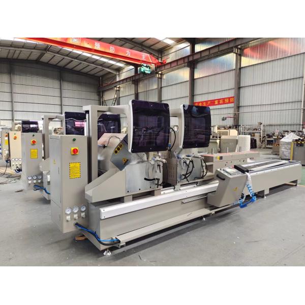 El corte de la cabeza del doble del CNC consideró la cortadora de la ventana de aluminio