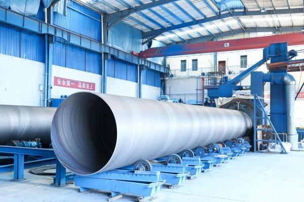 Pipe en acier ASTM A795 de qualité SSAW avec extrémités bisselettes et épaisseur de 6 mm 25 mm