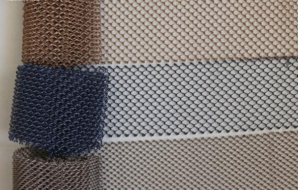 V- Shaped Decorative Metal Mesh Sheets Soft Hanging Curtains