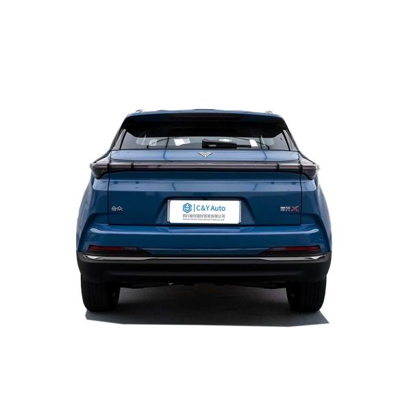 SUV eléctrico completo para 4 asientos, velocidad máxima de 200 mph