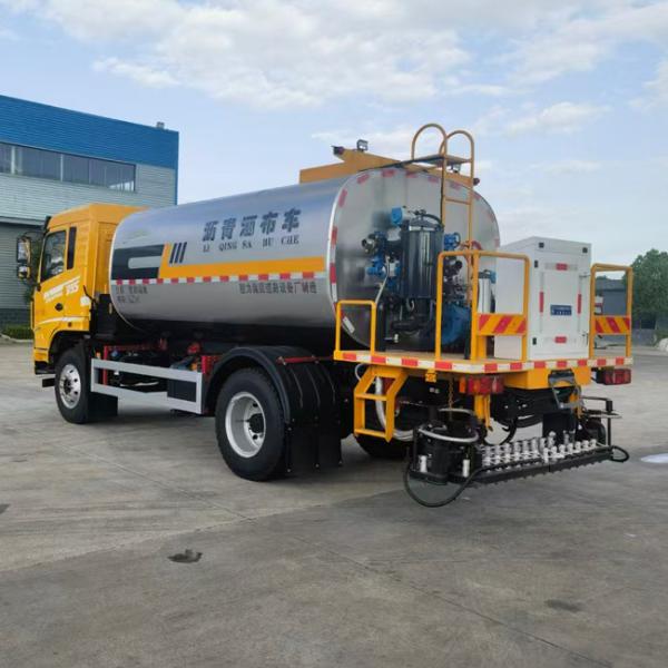 Nouvelle marque 4X2 Dongfeng Fourniture directe d'usine   15m³  Camion  Camion épandeur d'asphalte Camion épandeur de boue