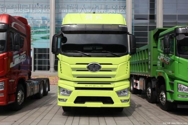 Boutique Used Truck Head FAW Jiefang J7 Heavy Truck 560HP 4X2 Tractor Truck 's Choice