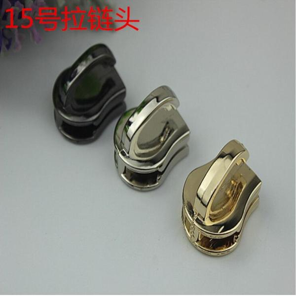 Eco-friendly zinc alloy bag accessories nickel color metal train head zipper slider 15#