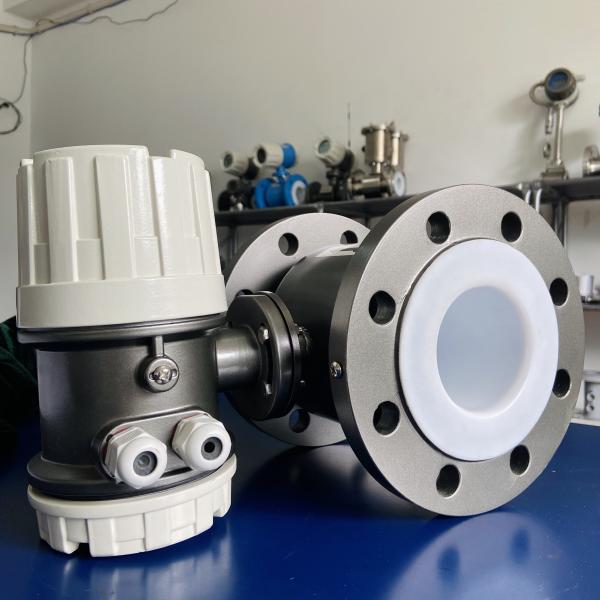 TriCover And ANSI Flanges Magnetic Water Flow Meter With DN200mm