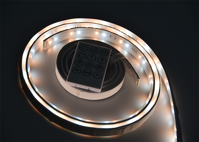 свет прокладки СИД RGB управлением 5050 приложения 18lm/Led DC12V 6m