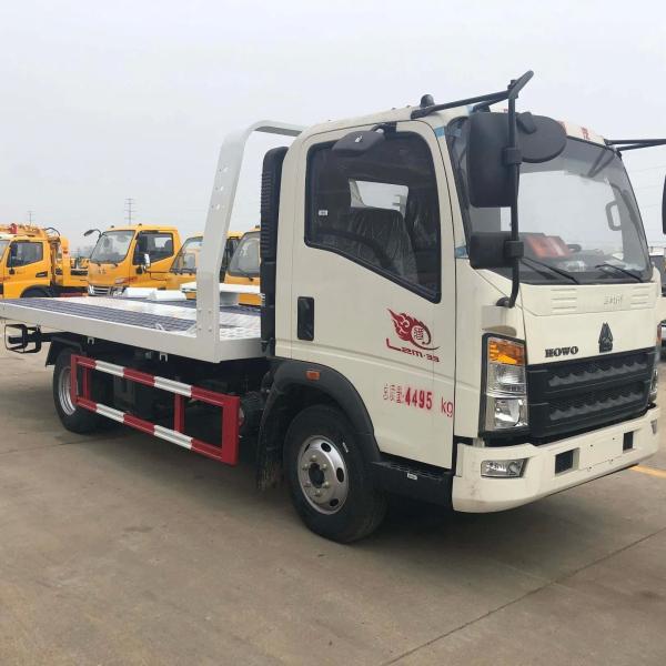 Sinotruk HOWO 4tons Flatbed Tow Truck 4ton 3-7t One-Towing-Two Platform Wrecker Heavy Duty Truck
