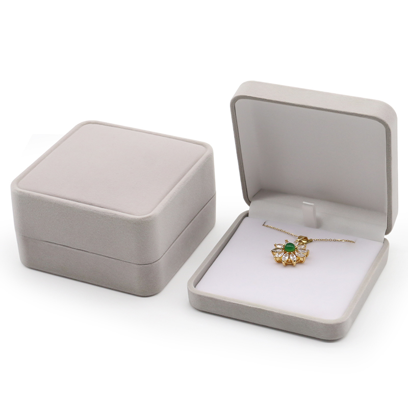 Sleek Rounded Edge Velvet Jewelry Case Various Color Packaging Jewelry Box Set