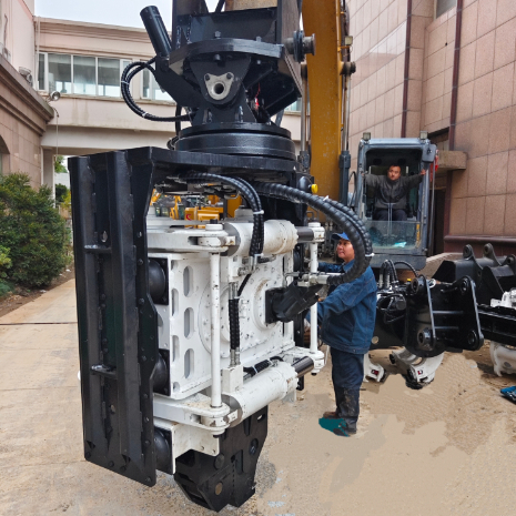 High-Efficiency Side Clamp Vibro Hammer Pile Driver | Heavy-Duty Stability for Tough Piling Projects
