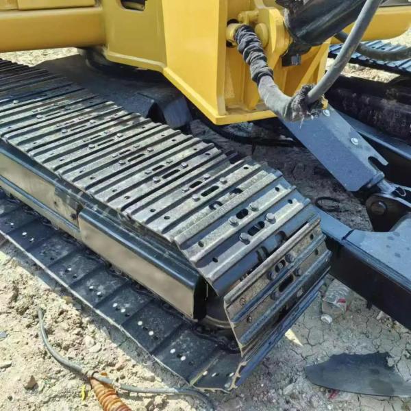 Original Brand 6 Ton Mini Excavators CAT306 Crawler Backhoe Secondhand Earth Moving Machine