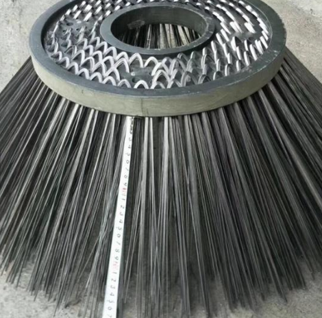 400*680mm Side Industrial Sweeping Brush , Power Sanitation Circular Street Cleaning Brushes