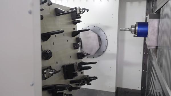 SMTCL 5 Axis Horizontal Machining Center HMU160 X/Y/Z Rapid Traverse 100m/min High Speed Machining Center