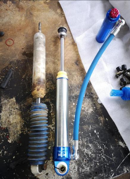 Off road coil over shocks Lift Coil spring Front &Rear 4x4 fit for NAVARA D22 Landcruiser Pajero