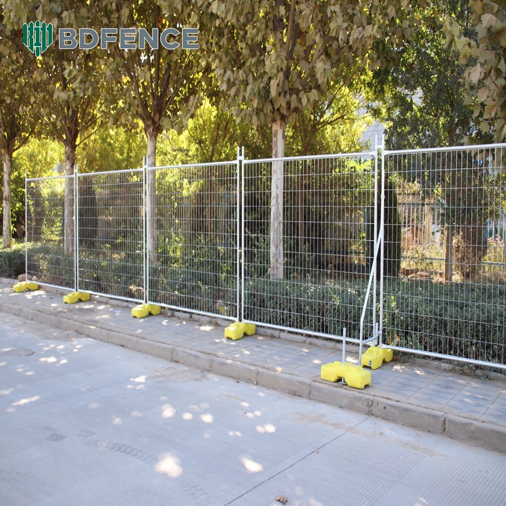 Weather‑All‑Season Temp Construction Fence For Year‑Round Building Jobs