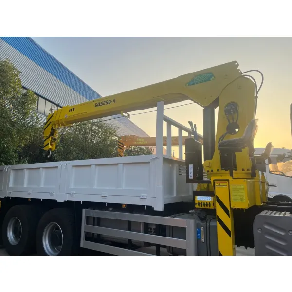 Heavy-Duty FAW 6X4 Truck with 12 ton Crane for Transport