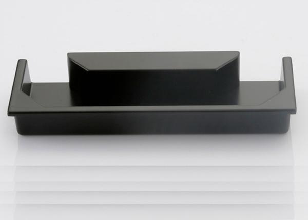 小さい96mm 128mmのキャビネット ドアはキャビネット ドアを引込む黒い色を扱う